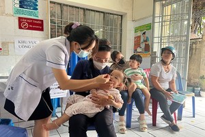 向儿童补充高含量维生素A