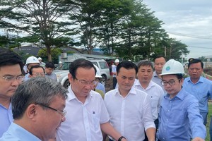 项目监察会上，市委书记阮文年要求各单位致力开展项目，以能够在2025年4月30日之际竣工。