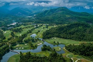 我国中部是高尔夫旅游中心
