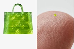 “比盐粒还小”微型手提包拍卖成交