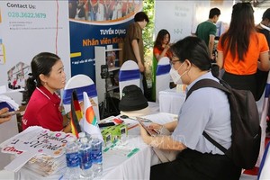 本市上半年为逾16万3000人创造就业机会