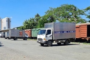 附图：神浪国际联运火车站一隅。