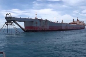 “萨菲尔”号油轮。（图：互联网）