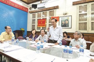 鼓励文友参加创作活动