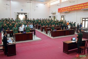 庭审现场。（图：英勇）