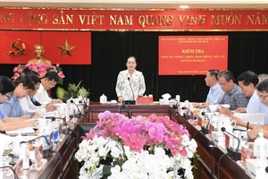 党员职务越高越要以身作则