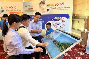 旅游部门在促销活动中采用数字技术。（图：越通社）