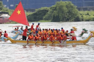 本市举办一系列文娱活动迎国庆