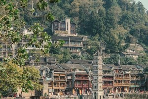 凤凰古城美景。