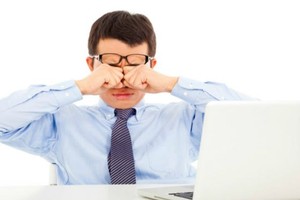 46岁男视力模糊竟是焦虑症！