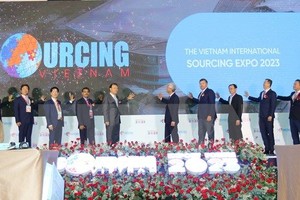 国际商品供应链对接活动开幕。（图：越通社）