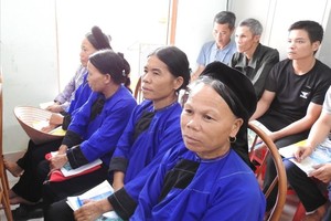 许多社区宣传模式正在起到作用，为防止家暴作出贡献。