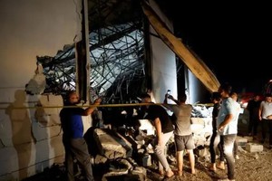 伊拉克一婚礼着火致200余人伤亡