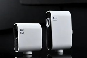 该套器材拥有两个不同的镜头。