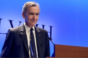 LVMH集团董事长伯纳德‧阿尔诺被巴黎检方调查。（图：路透社）