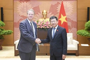 让越英战略合作伙伴关系日益深化