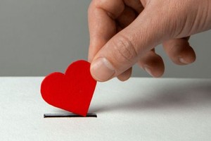 希请各界为弱势群体赞助物资