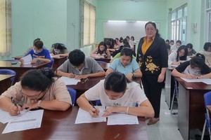 市华语成人教育中心汉字书写大赛