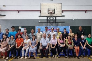 穗城会馆赞助华人学生语文课免费补习班