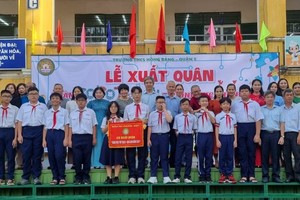 鸿庞中学学生参加世界机器人奥林匹克竞赛