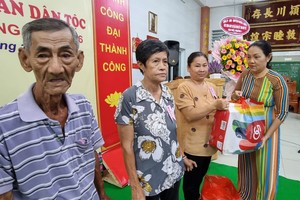 积极关爱民族贫困户