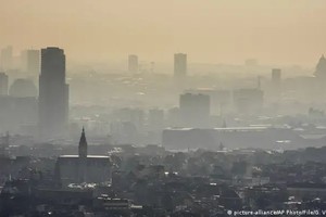 环境污染让很多人付出了生命的代价。（图：AP）