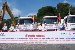 滨城-参良地铁2号线项目举行技术基础设施迁移工作的动工仪式。