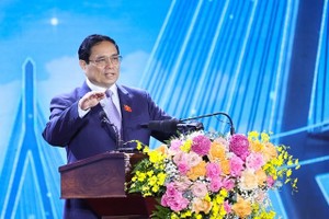 芹苴市发挥内力促进发展