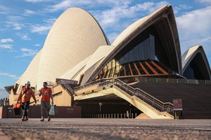 澳洲计划将移民人数减半