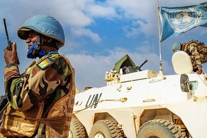 尼日利亚籍维和人员在马里东部提供安全保障。（图：联合国）