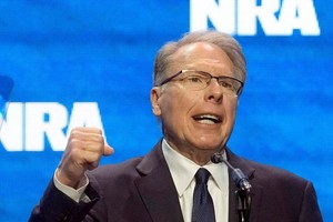 拉皮埃尔以健康理由辞职。（图：AP）