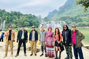 谁都察觉到由此行带来的一些体验与欢乐感。