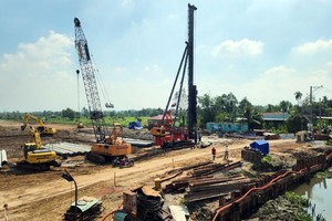 本市加快施工环市三路项目进度