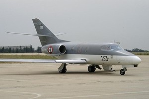 “猎鹰”-10飞机。（图：Wiki）