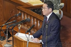1月30日下午，日本首相岸田文雄在众院全体会议上发表了施政方针演说。（图：共同社）