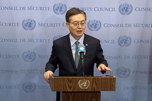 韩国常驻联合国代表黄浚局。（图：韩联社）