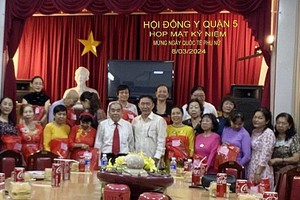 第五郡东医会举办庆祝国际妇女节