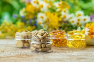 （示意图：互联网）