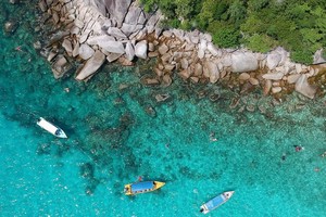 马来西亚丁加奴的佩亨提群岛。（图：Unsplash）