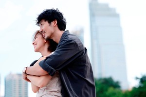 《梅》是当前最高票房纪录的国产电影。