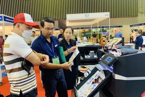 消费者选购先进电子产品与日俱增。