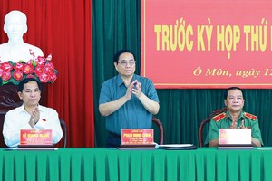 政府总理范明政在会上致辞。（图：越通社）