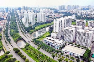 本市房地产市场随时迎接复甦机会