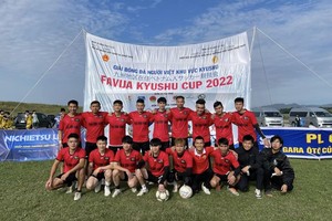 旅居日本九州地区越南人足球比赛举行