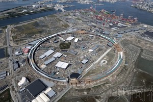 图为正在推进施工的大阪・关西世博会会场。（图：共同社）