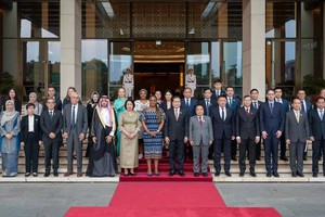 国会主席陈清敏接见国际审计署代表团