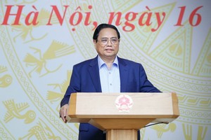 政府总理范明政会上致辞。（图：VGP）