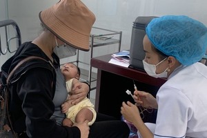 儿童接种疫苗可以防范白喉病。（图：VGP）