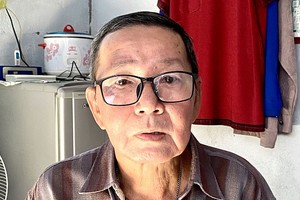 老汉体弱多病生活难