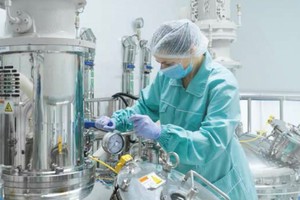 医药制药设备与技术展吸引业内人士关注。